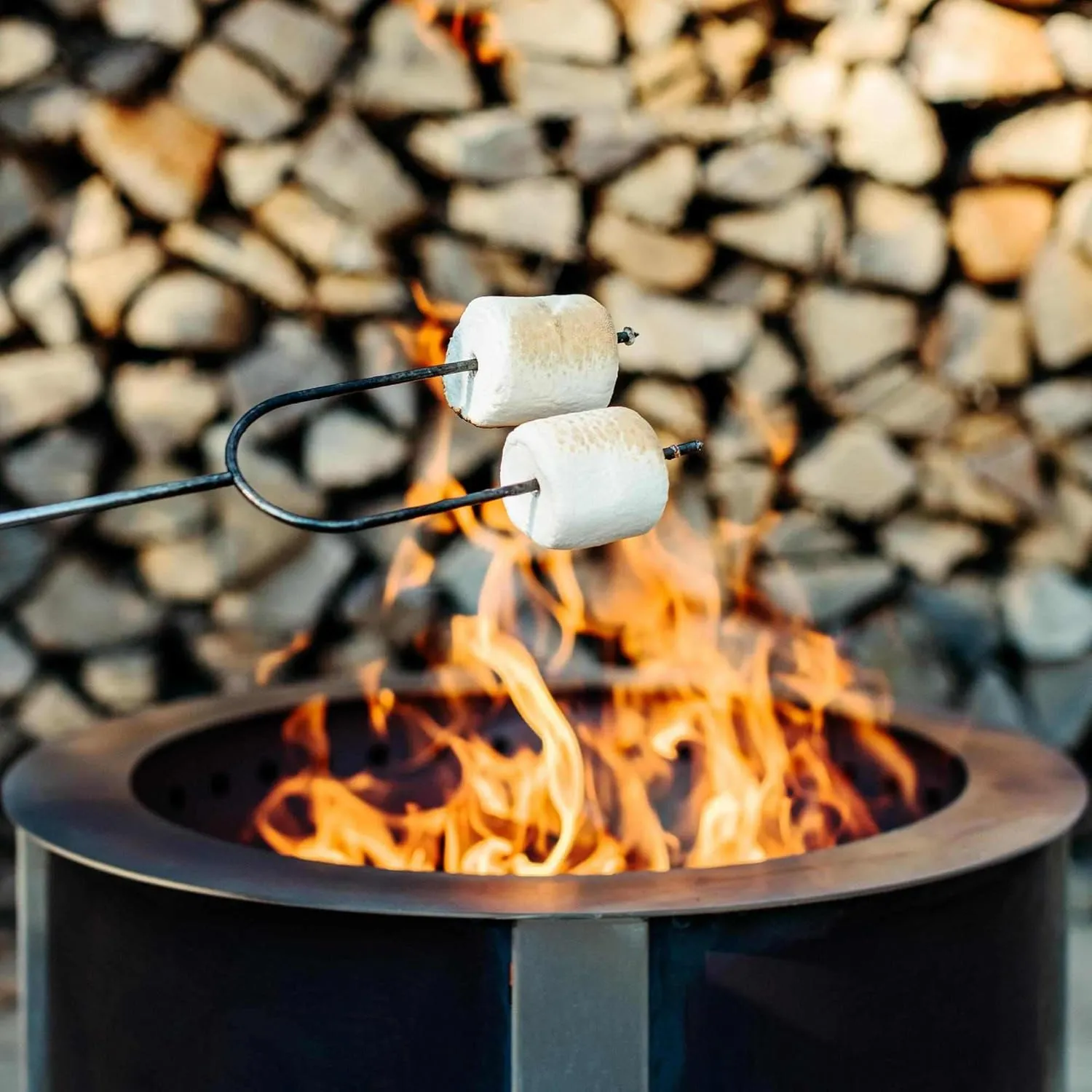 Breeo Smokeless FIrePit (X Series 19, Corten Steel) - 22.1" Smokeless Fire Pit for Outside - 47 lbs - Ideal for Families - Compatible with Wide Range of Breeo Accessories - Gifts for Dad