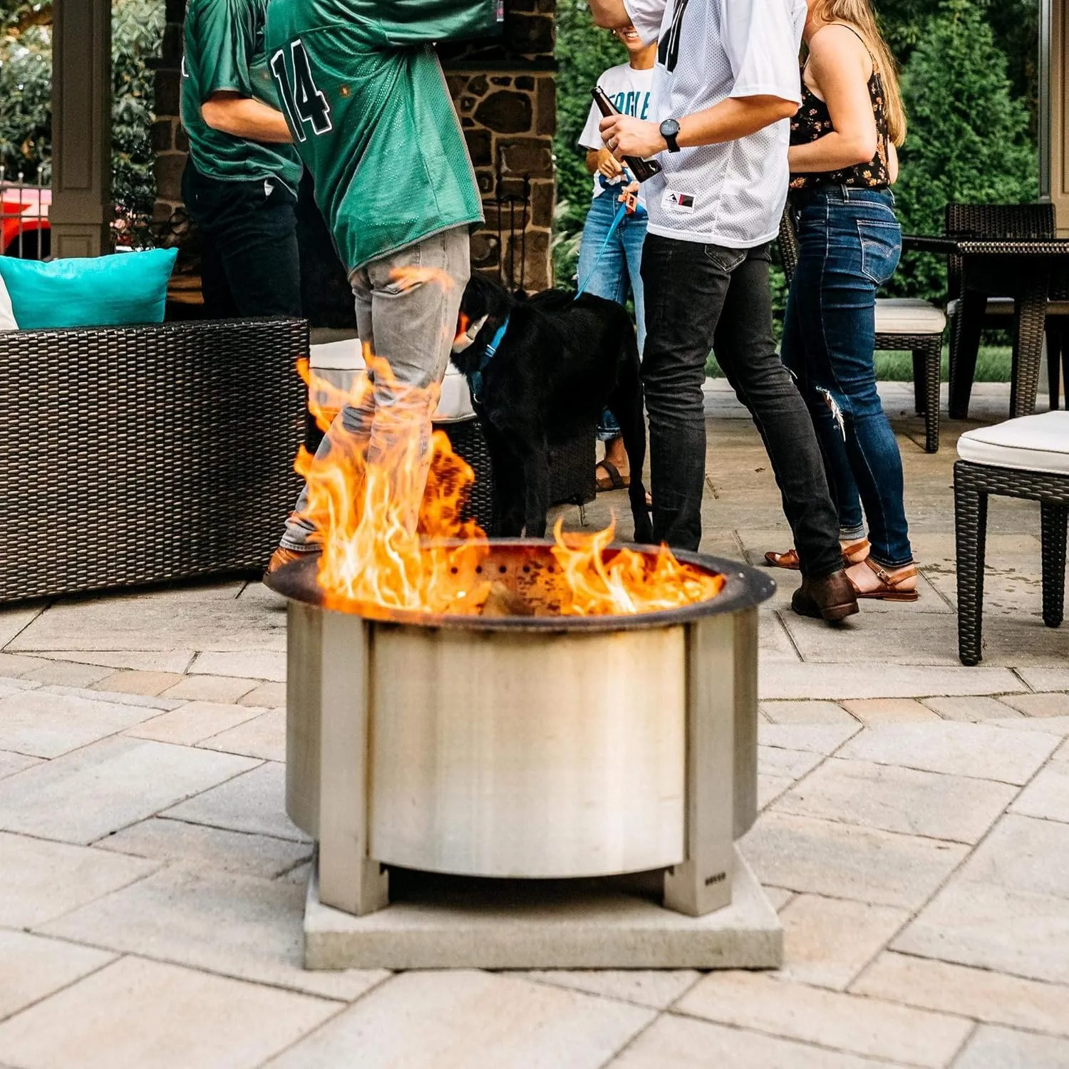 Breeo Smokeless FIrePit (X Series 24, Stainless Steel) - 27.5" Smokeless Fire Pit for Outside - 62 lbs | Ideal for Families - Compatible w/Wide Range of Breeo Accessories - Gifts for Dad