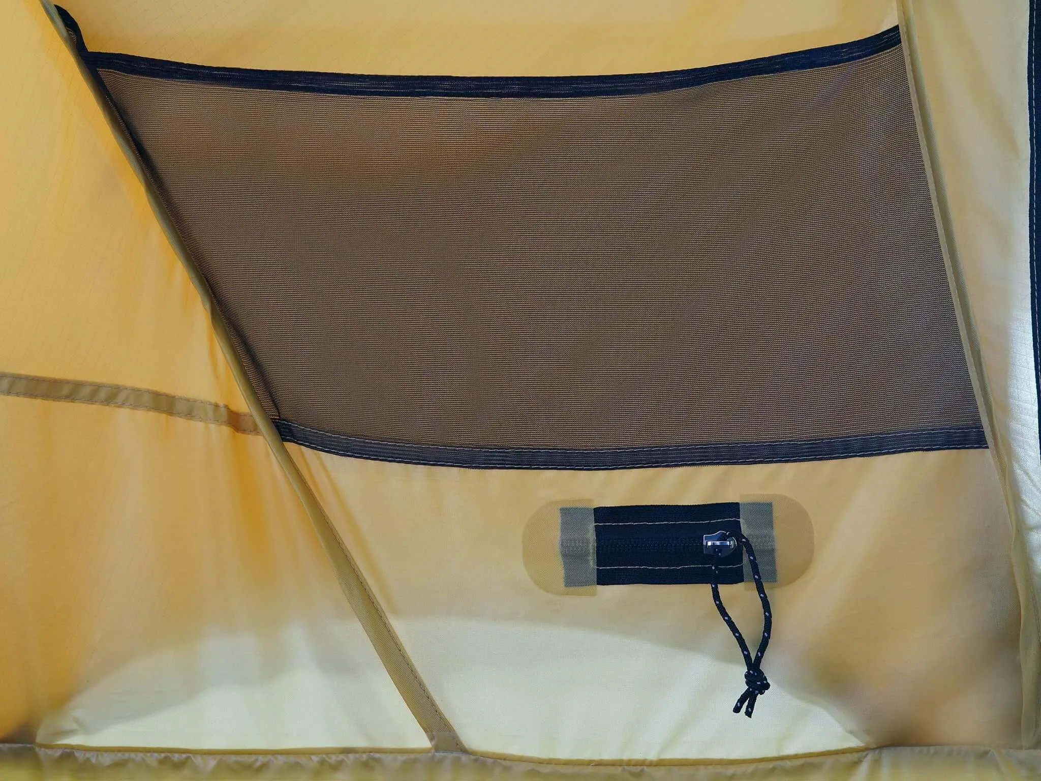C6 Outdoor Rev Tent