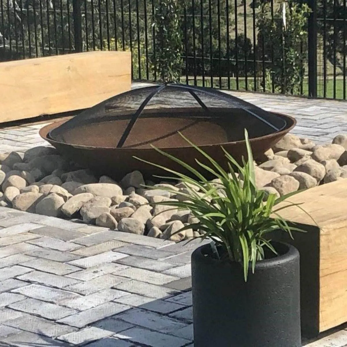 Cauldron Cast Iron Fire Pit - 100cm