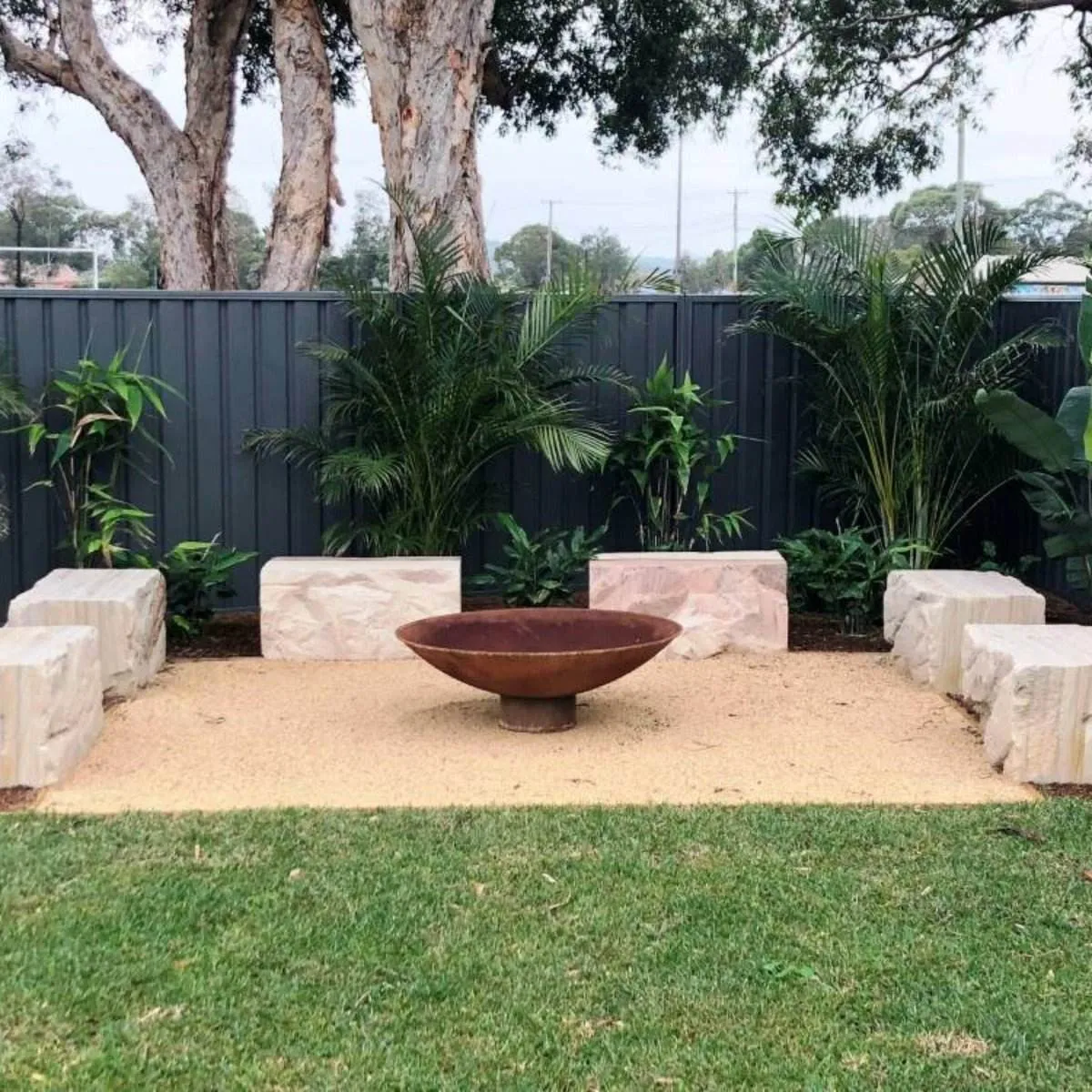 Cauldron Cast Iron Fire Pit -120cm