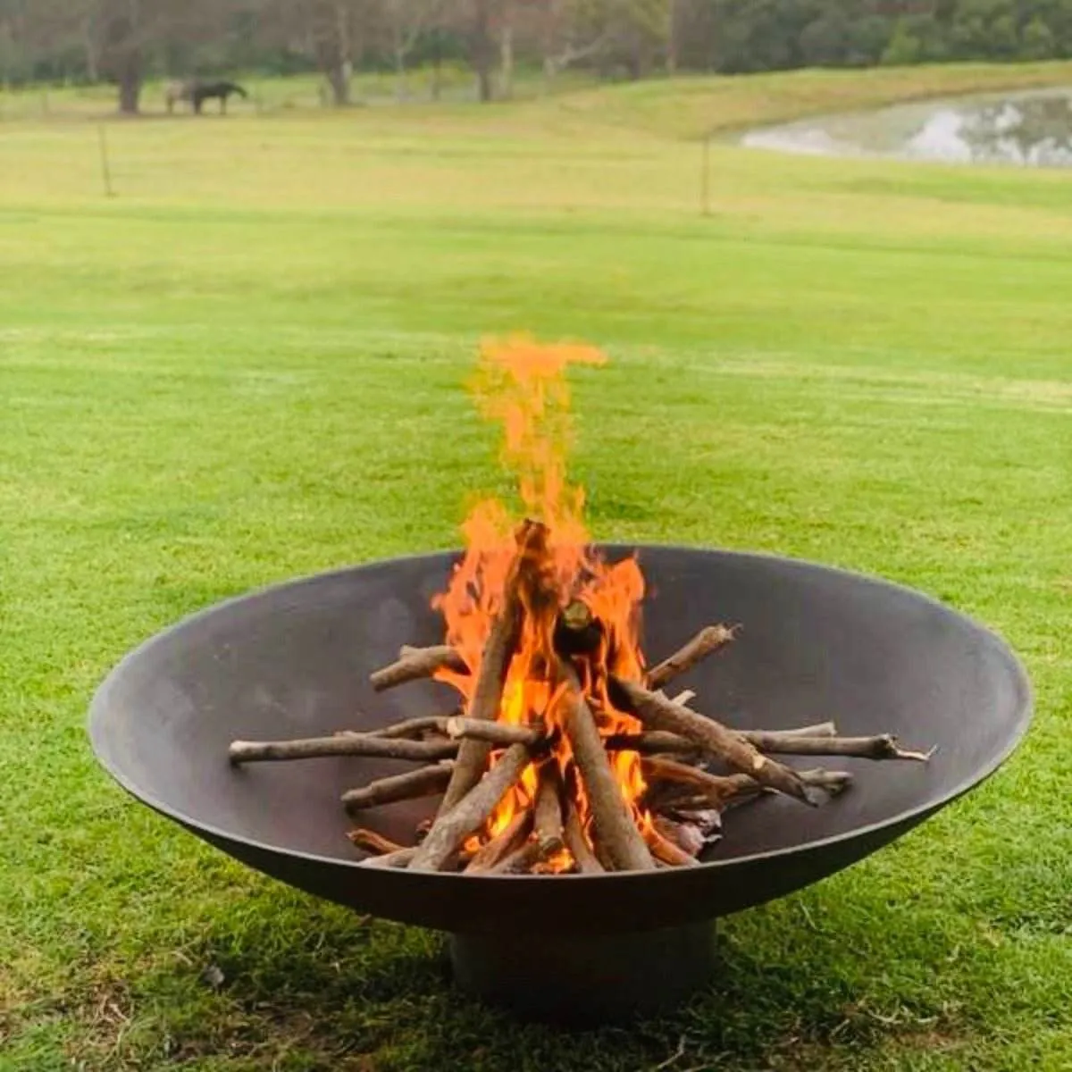 Cauldron Cast Iron Fire Pit -120cm