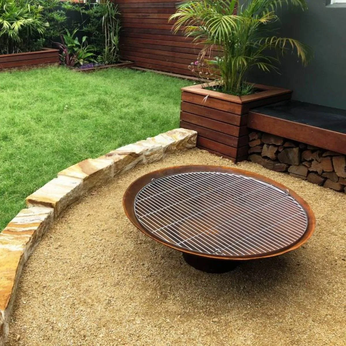Cauldron Cast Iron Fire Pit - 800mm