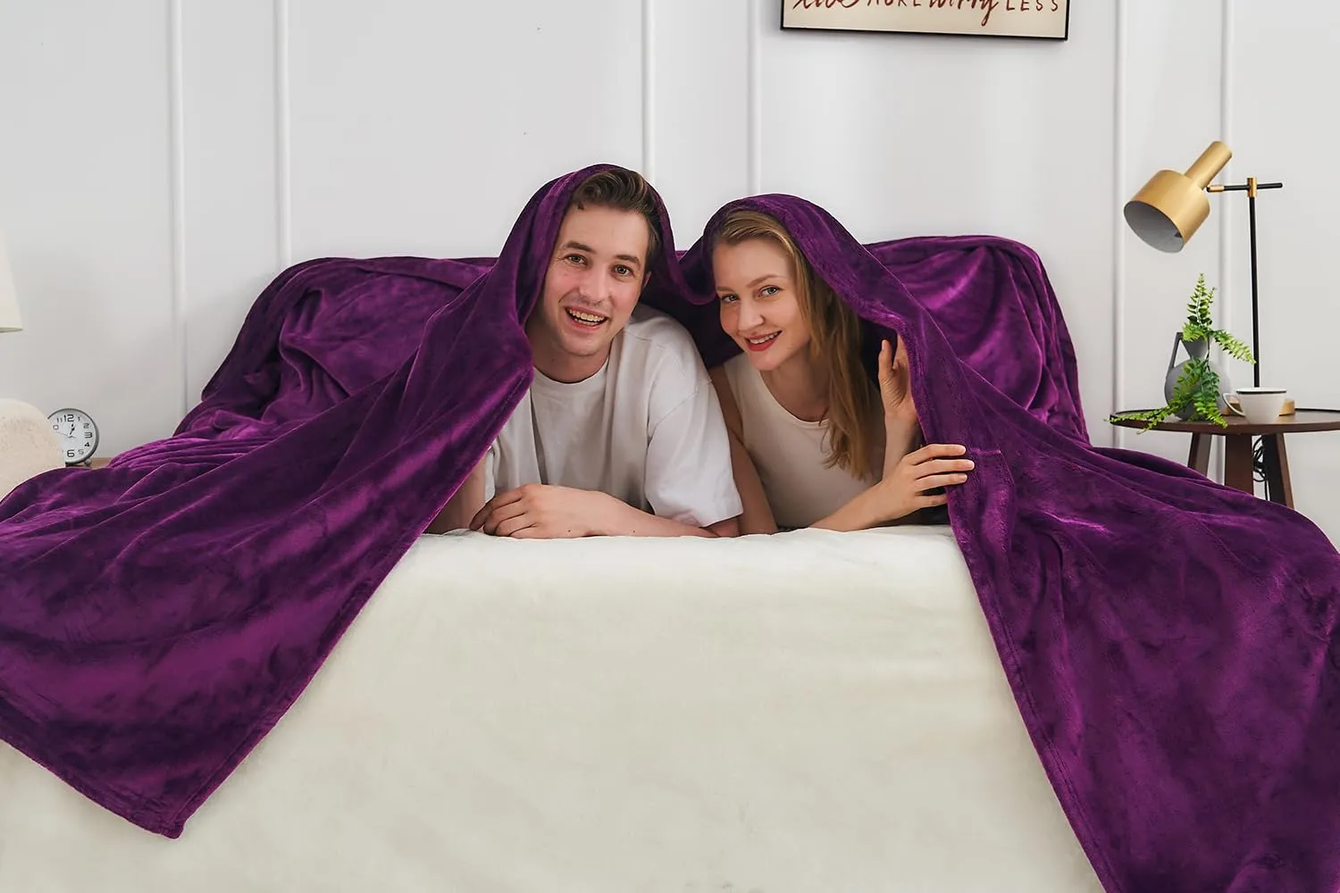 Commollis Oversized King Fleece Blanket 120"x120" (10'x10') - Giant Flannel Throw Blanket for Bed, Couch, Camping & Travel - Soft, Warm, Family-Sized Blanket for Indoor & Outdoor Use