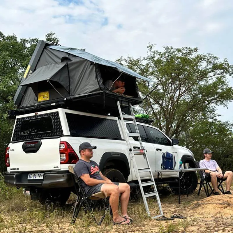 Eezi-Awn Sabre Hard Shell Roof Top Tent
