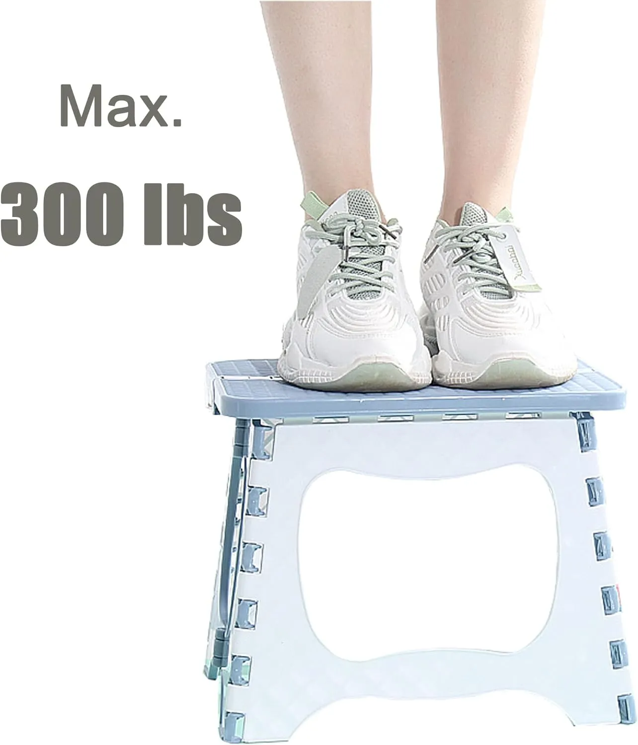 Folding Step Stool Compact Plastic Foldable Step Stool Holds Up to 300 lbs,12 inches,30cm,Non-Slip(Green) 1PCS