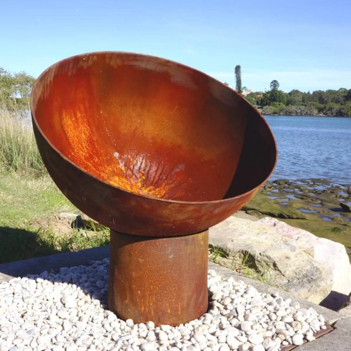 Goblet Cast Iron Fire Pit
