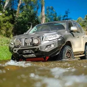Hamer 4x4 Bull Bar King Series (incl. 3.5T Rated Recovery Points) Suitable For Toyota Landcruiser Prado Prado 150 Series 2018-Present
