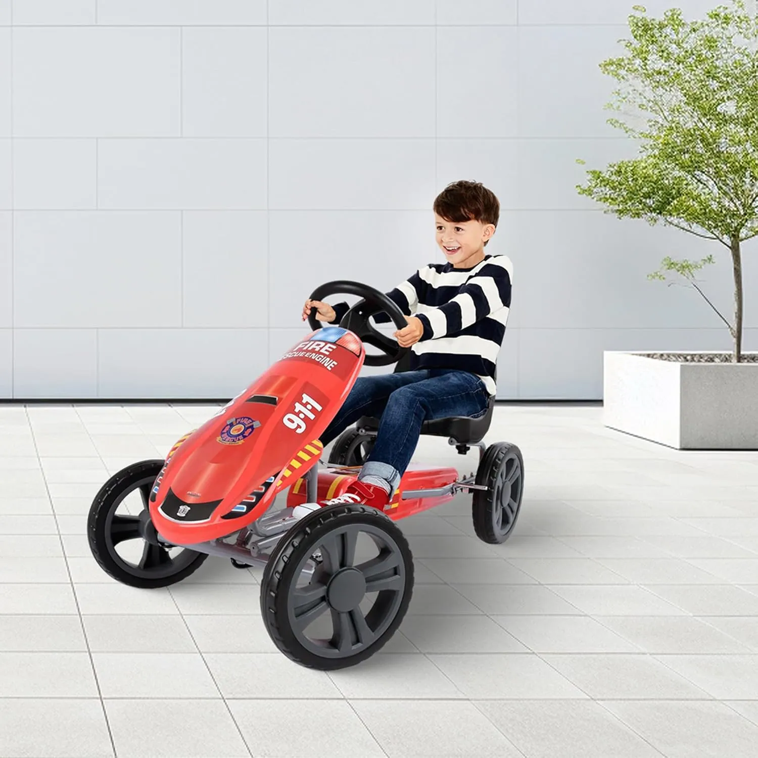 Hauck Speedster Pedal Go Kart with Adjustable Bucket Seat for Kids Ages 4 to 8, Fire Rescue