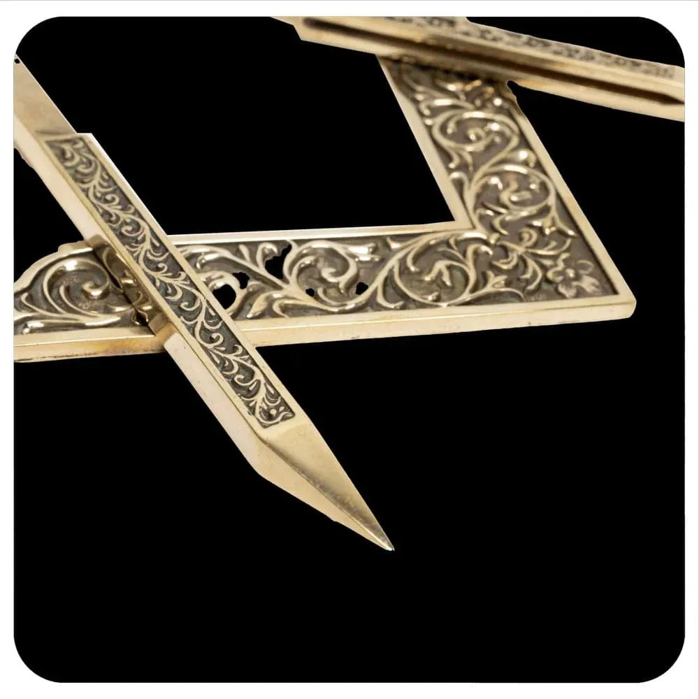 MASONIC SQUARE and COMPASS