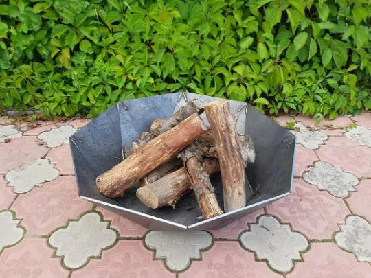 Modern Octagonal Design Wood Burning Fire Pit | Classic Custom Fabrication Wood Burning Fire Pit | Made in Canada – Model # WBFP655