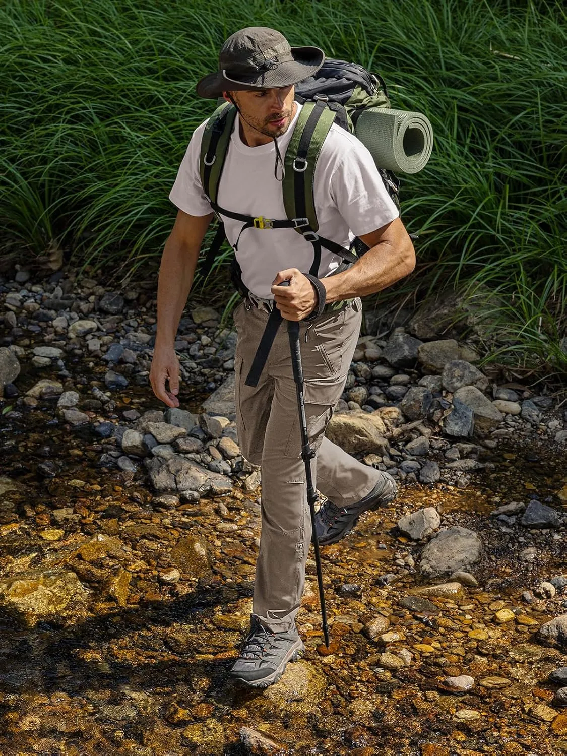 Moosehill Men's Hiking Cargo Pants Lightweight Water-Resistant Quick Dry for Tactical Work Fishing Golf Travel Outdoor Casual