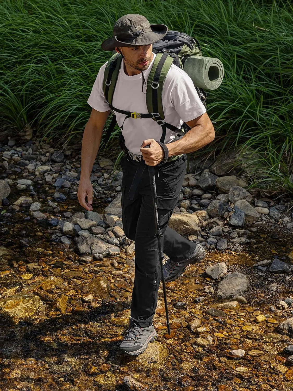Moosehill Men's Hiking Cargo Pants Lightweight Water-Resistant Quick Dry for Tactical Work Fishing Golf Travel Outdoor Casual