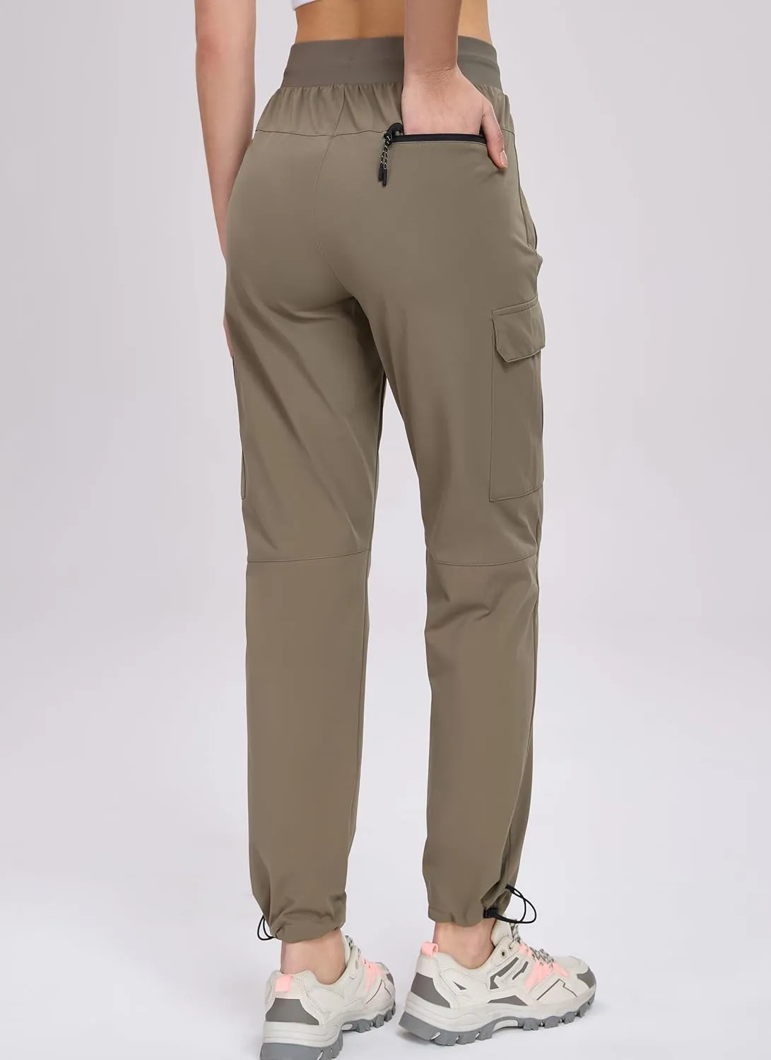 Oalka Women's Hiking Pants Water Resistant Quick Dry Cargo Pockets Pants
