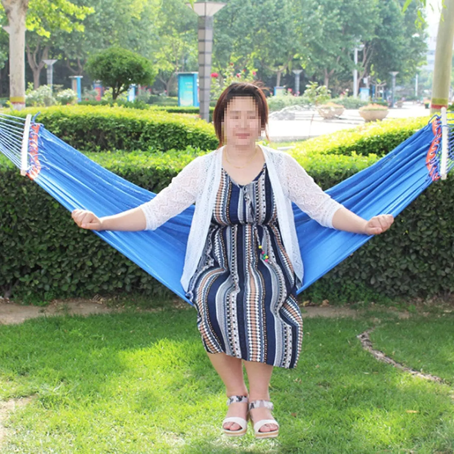 Portable Hammocks Hanging Rope Swing Camping Hammock Ice Mesh Thickened Webbing Fixed Outdoor Furniture Leisure Sleeping Summer Travel Hammock for Outdoor(Green)