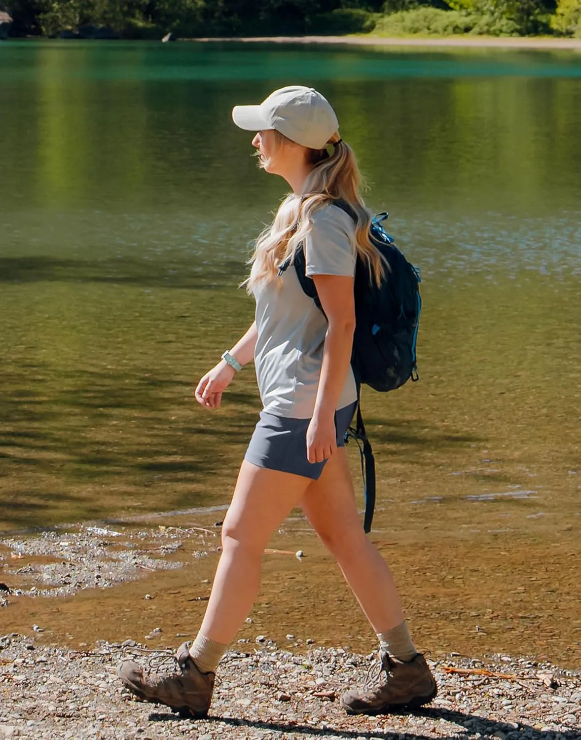 SANTINY Women's 5" Hiking Golf Shorts Quick Dry Stretch Casual Work Shorts with Pockets for Women Walking Travel Summer