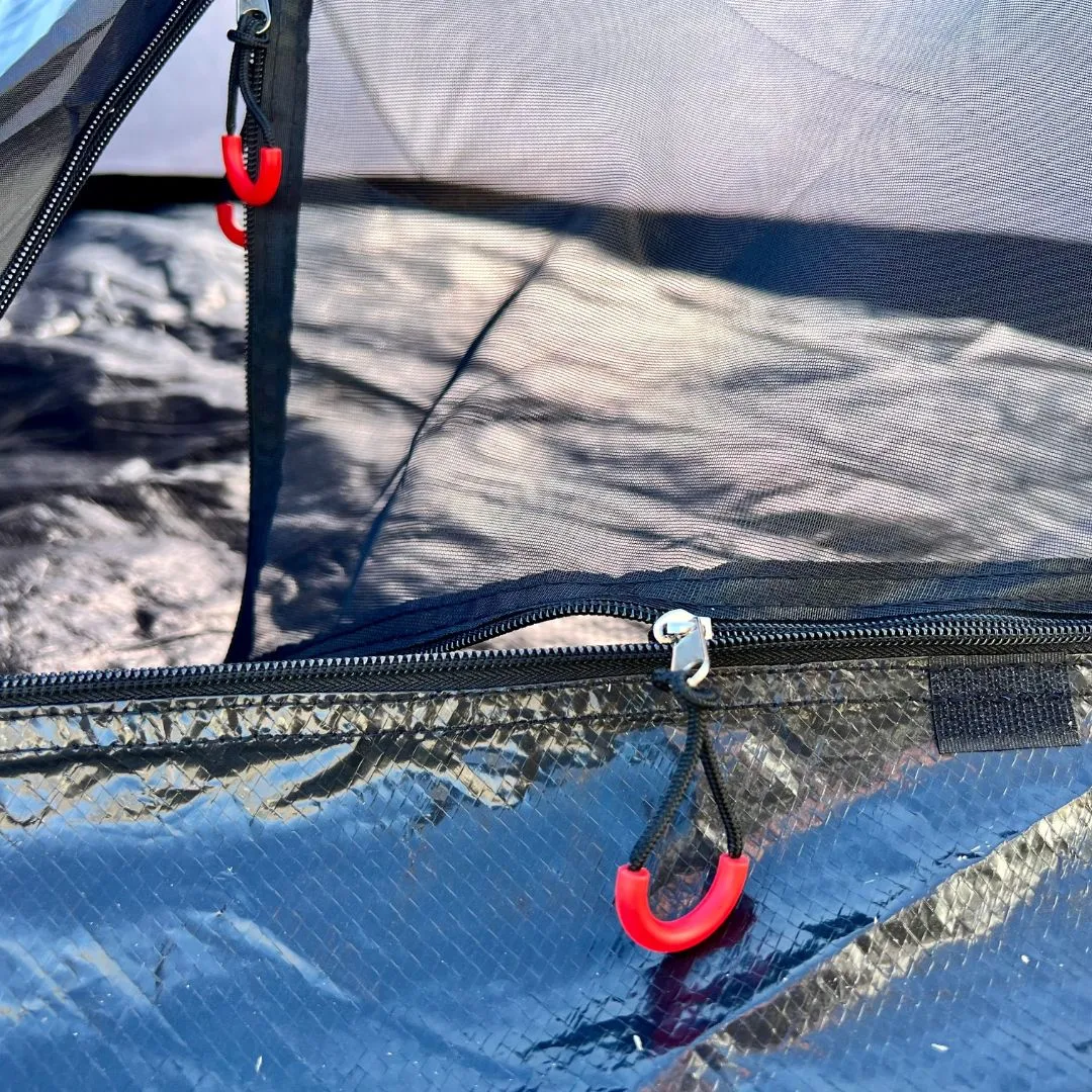 SHADOW TENT