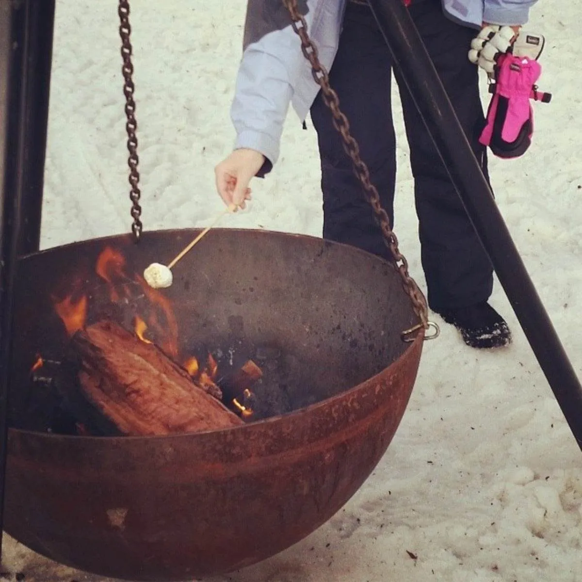 Tripod Cast Iron Fire Pit